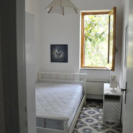 Villa Little House